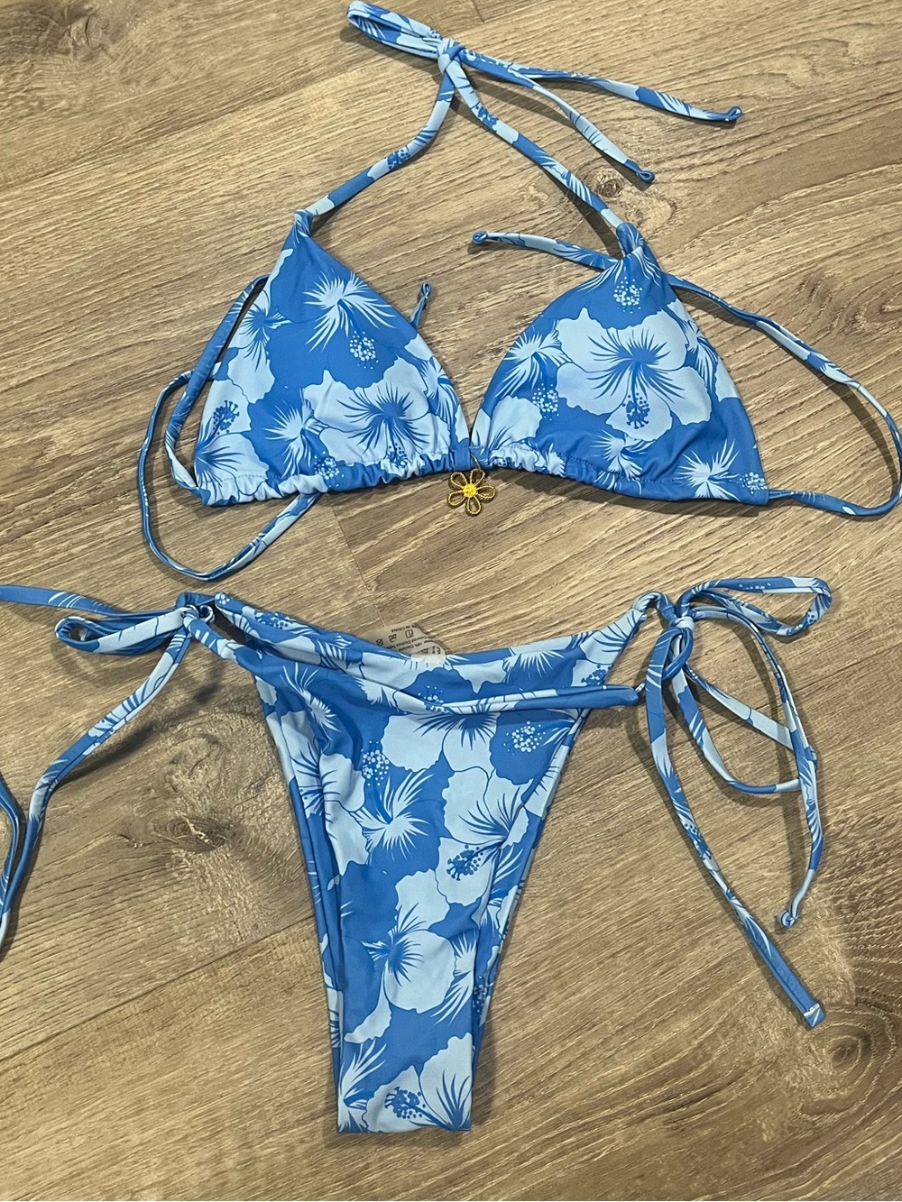 SHEIN Blue floral bikini NWT